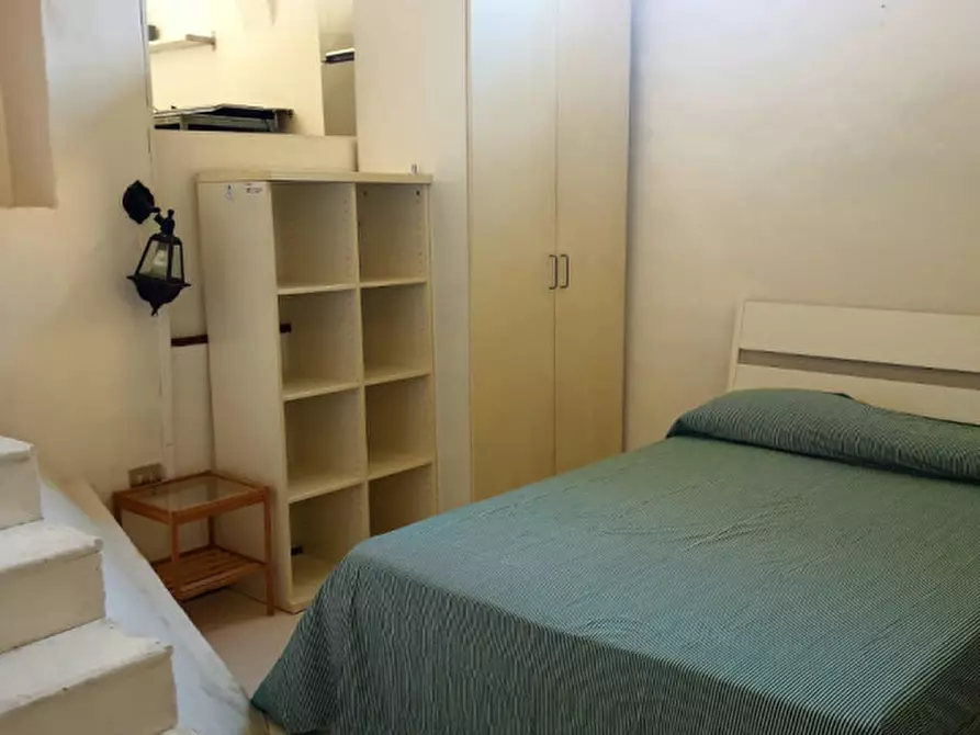 Immagine 3 di Appartamento in vendita  in via altabella a Bologna