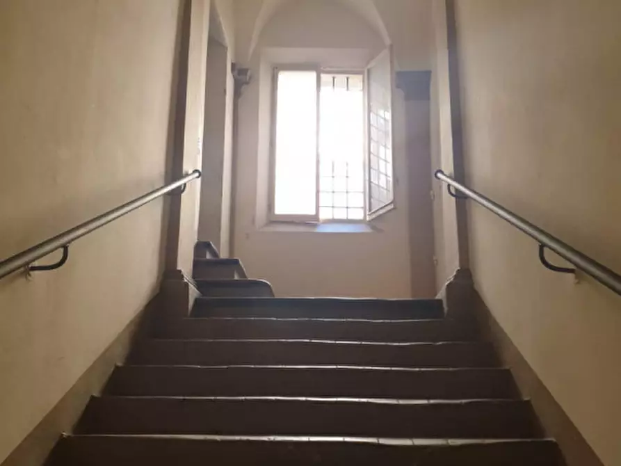 Immagine 8 di Appartamento in vendita  in via altabella a Bologna