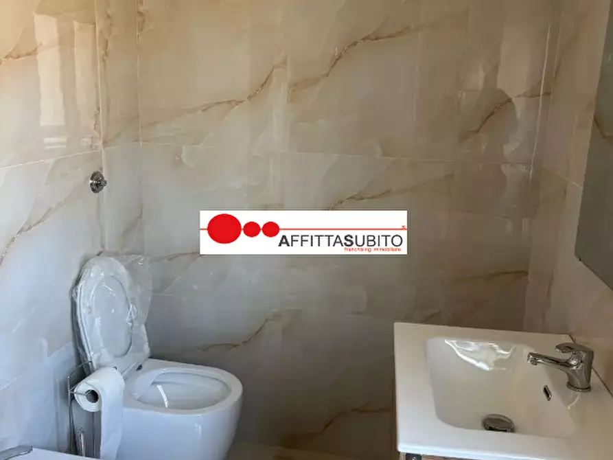 Immagine 6 di Appartamento in affitto  in via Pandolfo Collenuccio 9 a Napoli