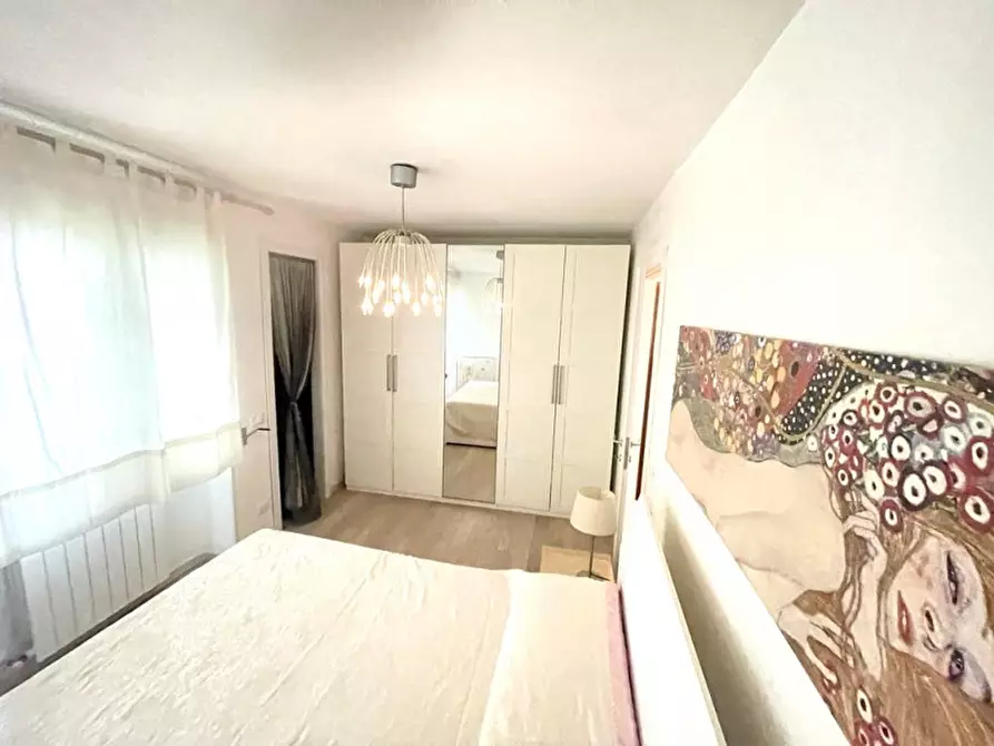 Immagine 10 di Appartamento in vendita  in Via Michelangelo Peroglio a Roma