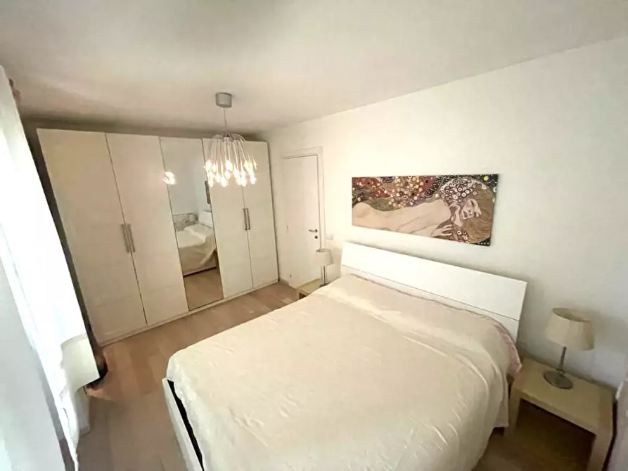 Immagine 12 di Appartamento in vendita  in Via Michelangelo Peroglio a Roma