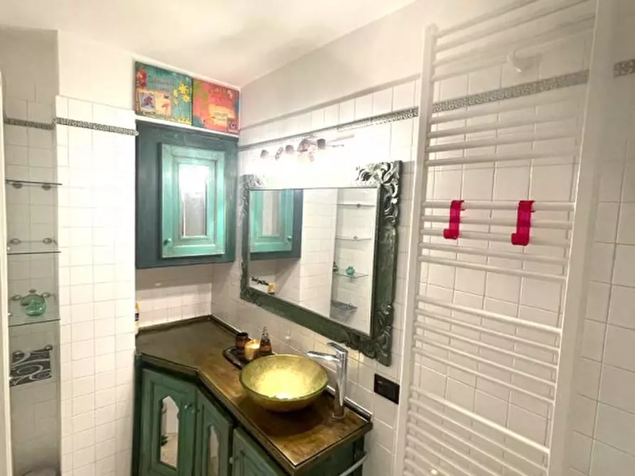 Immagine 19 di Appartamento in vendita  in Via Michelangelo Peroglio a Roma