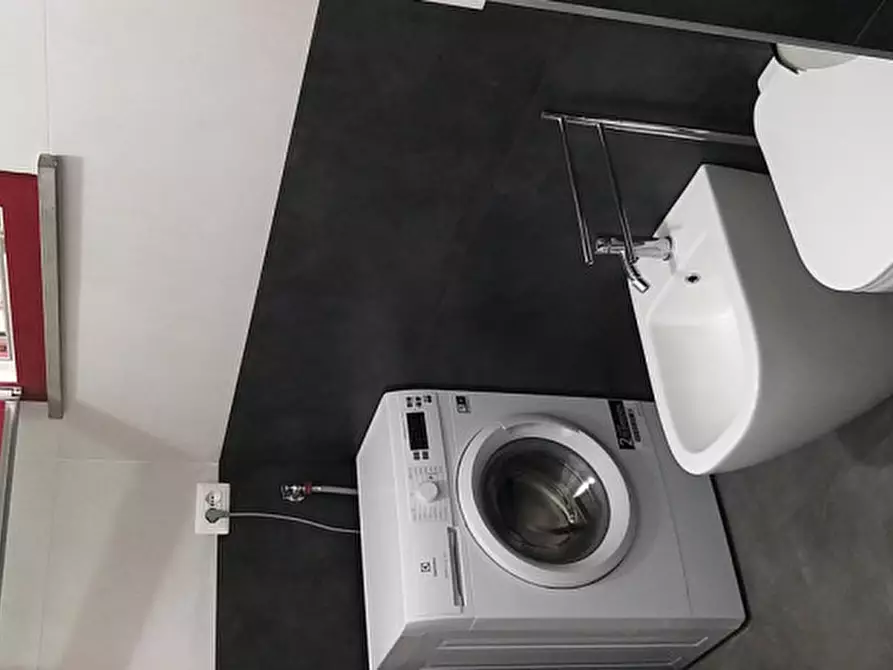 Immagine 5 di Camera in affitto  in Via Antonio Segni, 1 a Parma