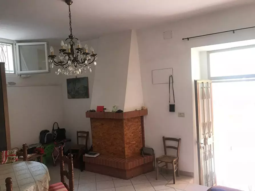 Immagine 2 di Casa indipendente in vendita  in Via Ravelli, 5 a Fresagrandinaria