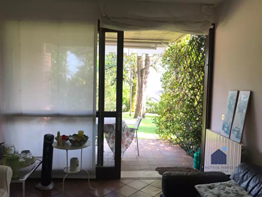 Immagine 20 di Appartamento in affitto  in Via Roma a Gardone Riviera