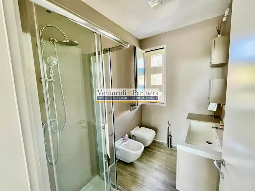 Immagine 17 di Appartamento in vendita  in Via Giuseppe Mazzini 10 a Padenghe Sul Garda