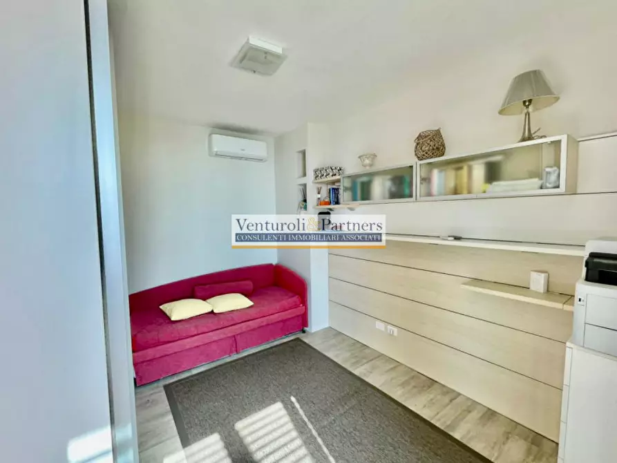 Immagine 18 di Appartamento in vendita  in Via Giuseppe Mazzini 10 a Padenghe Sul Garda