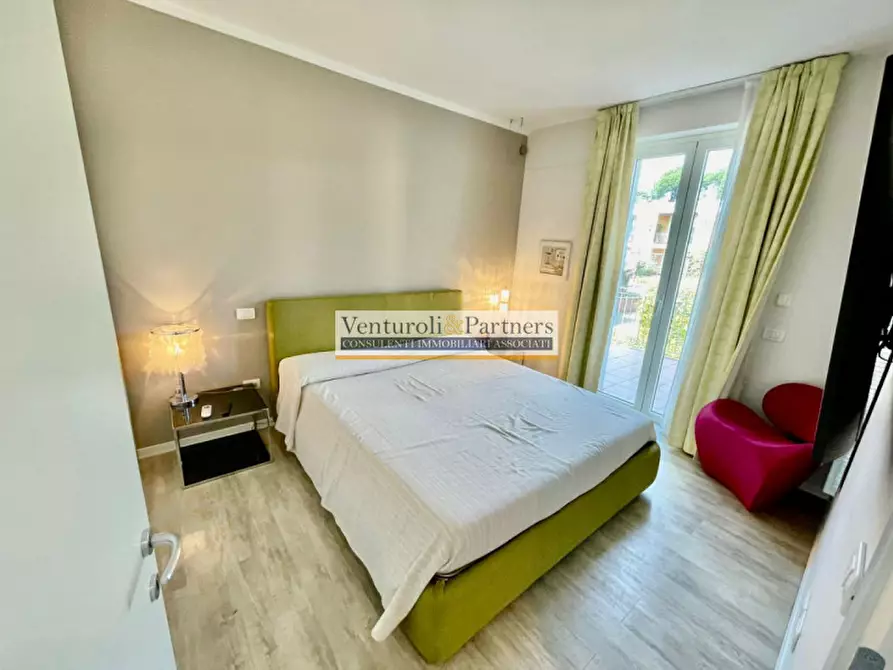 Immagine 23 di Appartamento in vendita  in Via Giuseppe Mazzini 10 a Padenghe Sul Garda