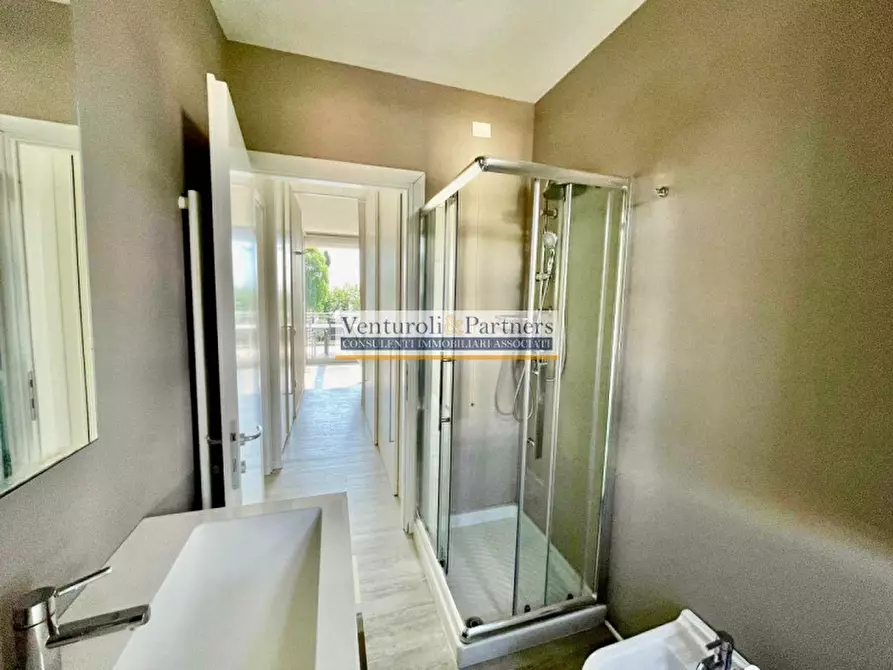 Immagine 27 di Appartamento in vendita  in Via Giuseppe Mazzini 10 a Padenghe Sul Garda