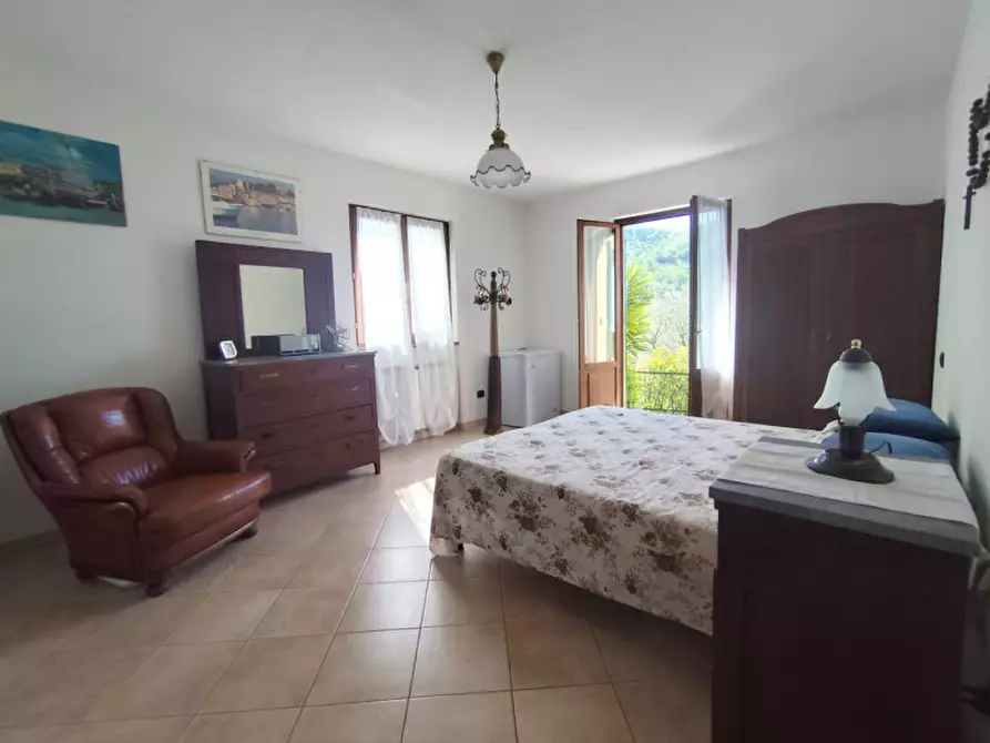 Immagine 5 di Villa in vendita  in collina a Sestri Levante