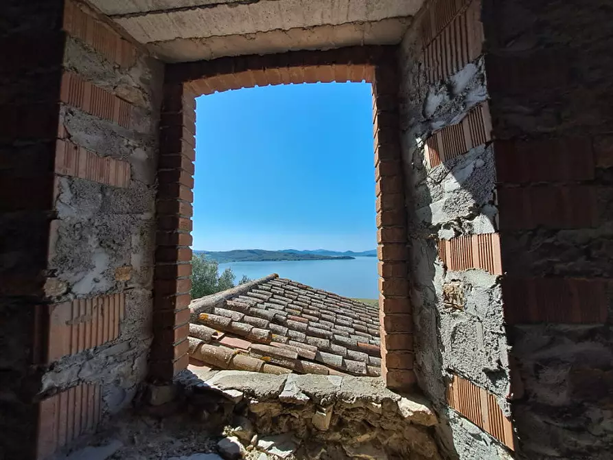 Immagine 18 di Rustico / casale in vendita  a Passignano Sul Trasimeno