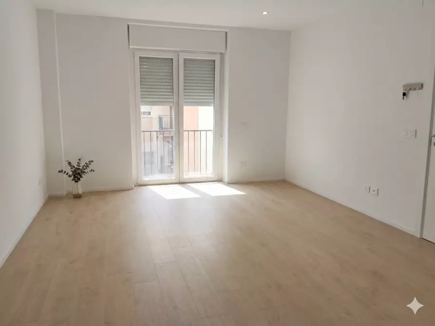 Immagine 2 di Appartamento in vendita  in Via Alessandro Tomassoni a Terni