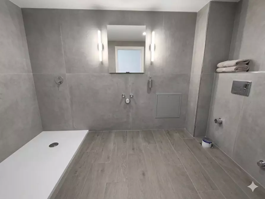 Immagine 6 di Appartamento in vendita  in Via Alessandro Tomassoni a Terni
