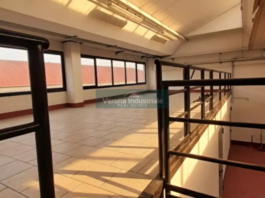Immagine 7 di Capannone industriale in affitto  in Sona a Sona