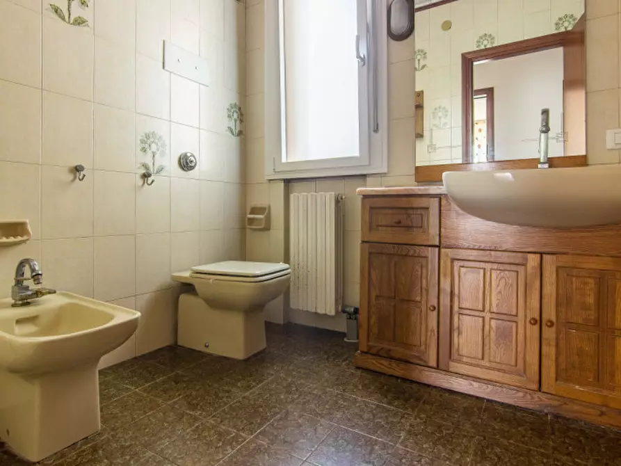 Immagine 10 di Appartamento in vendita  in via domenica turazza a Padova