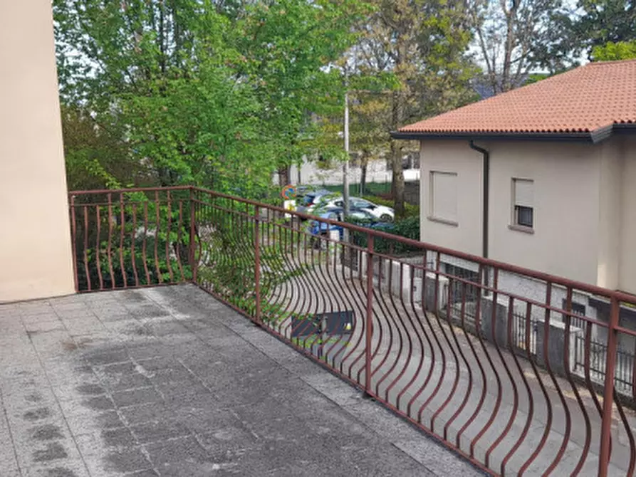 Immagine 6 di Palazzo in vendita  in Piazza Undici Febbraio a Castello Di Godego