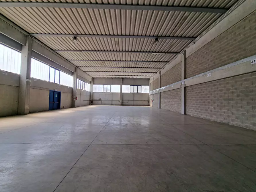 Immagine 4 di Capannone industriale in affitto  in Via Alessandro Volta a Veggiano