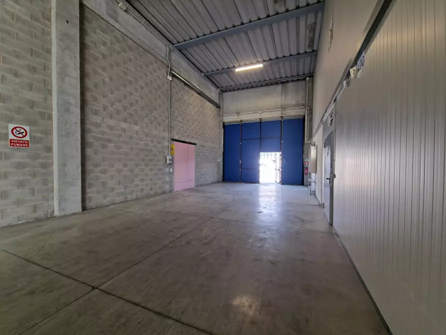 Immagine 8 di Capannone industriale in affitto  in Via Alessandro Volta a Veggiano