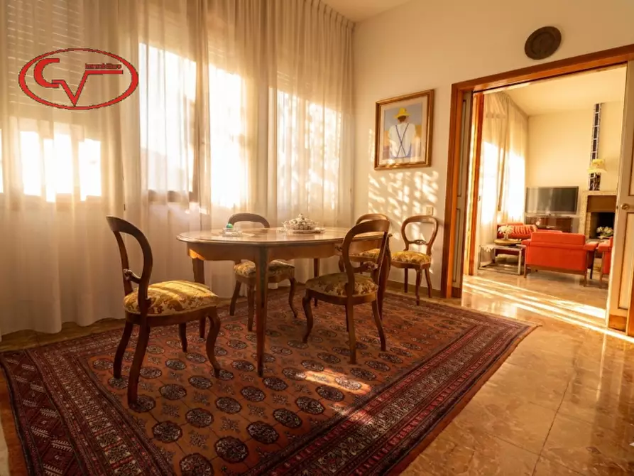 Immagine 5 di Villa in vendita  in VIA TRIESTE a San Giovanni Valdarno