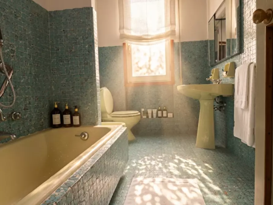 Immagine 16 di Villa in vendita  in VIA TRIESTE a San Giovanni Valdarno