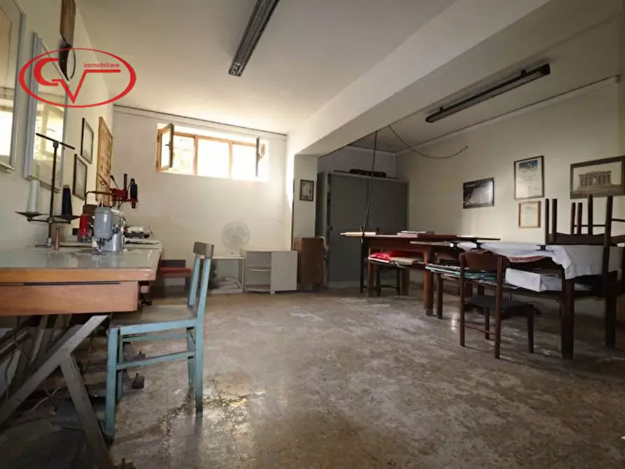 Immagine 20 di Villa in vendita  in VIA TRIESTE a San Giovanni Valdarno