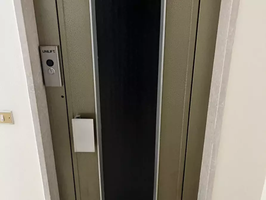 Immagine 13 di Appartamento in vendita  in Via Buonarrotti a Spinea