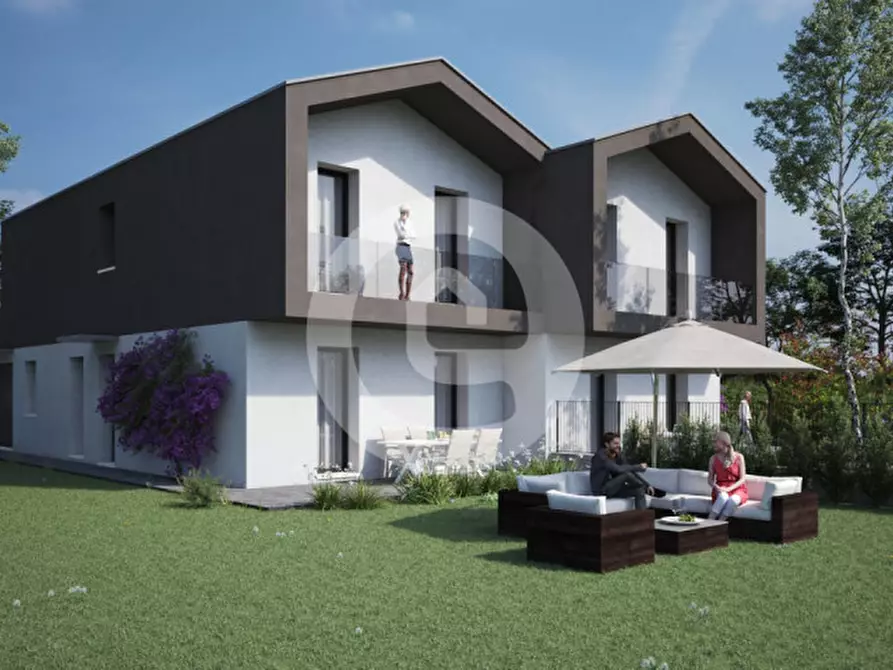 Immagine 1 di Casa bifamiliare in vendita  a Campo San Martino