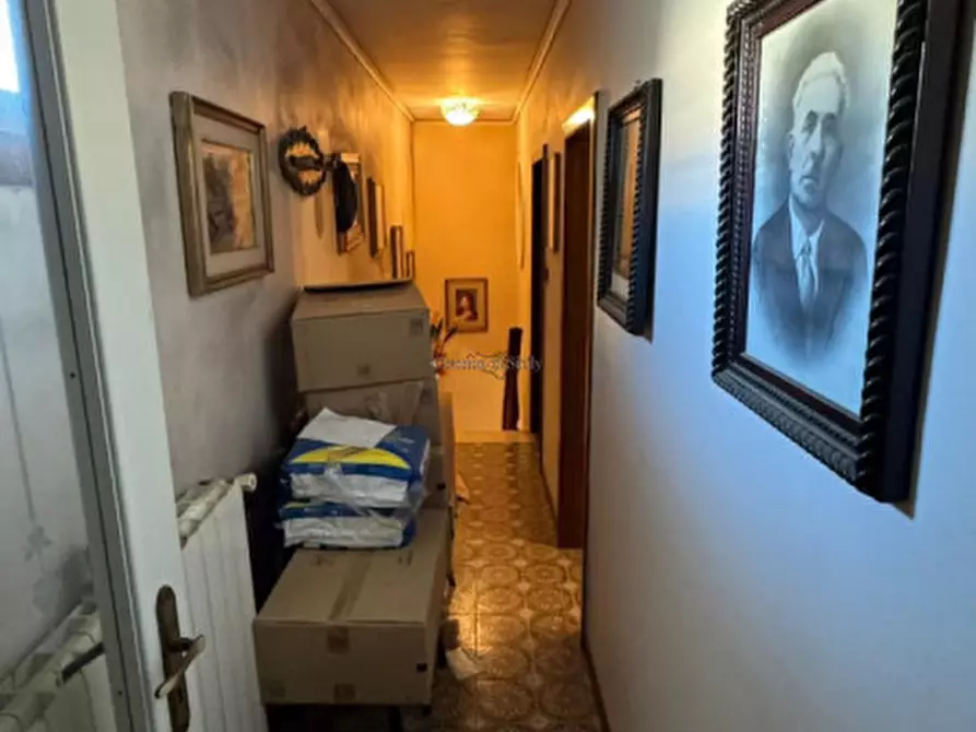 Immagine 5 di Casa indipendente in vendita  a Modica