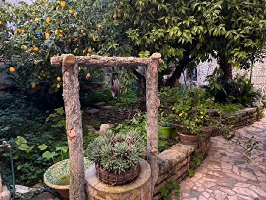 Immagine 28 di Casa indipendente in vendita  a Modica