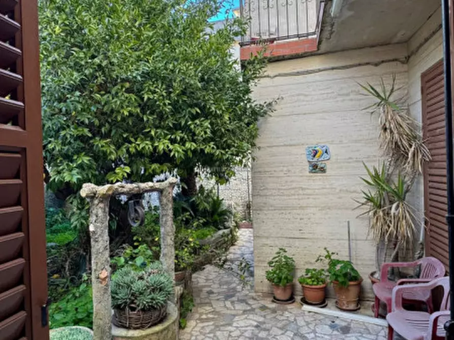 Immagine 30 di Casa indipendente in vendita  a Modica