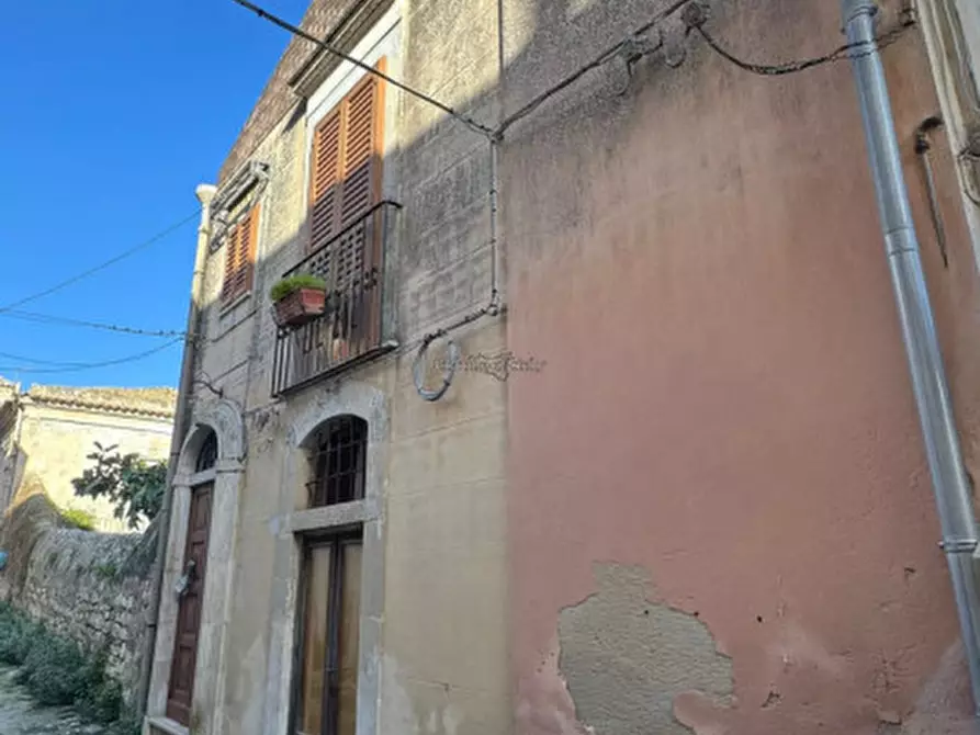 Immagine 38 di Casa indipendente in vendita  a Modica