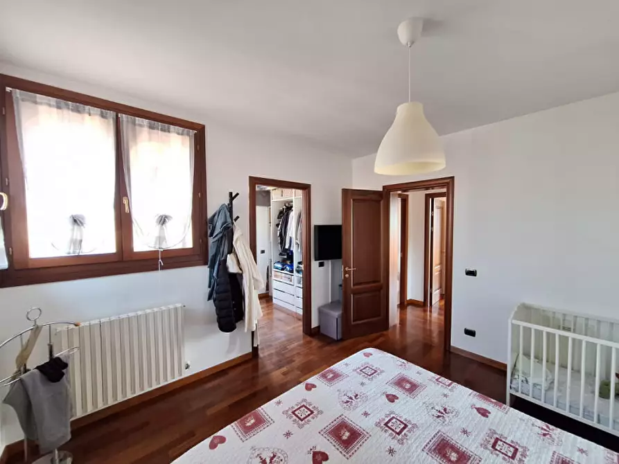 Immagine 24 di Casa indipendente in vendita  in Viale dei Mille 392 a Rovigo