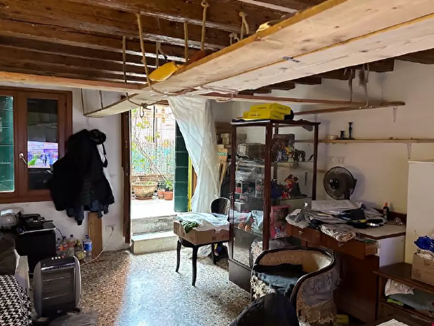 Immagine 7 di Appartamento in vendita  in sestriere san polo 1707 a Venezia