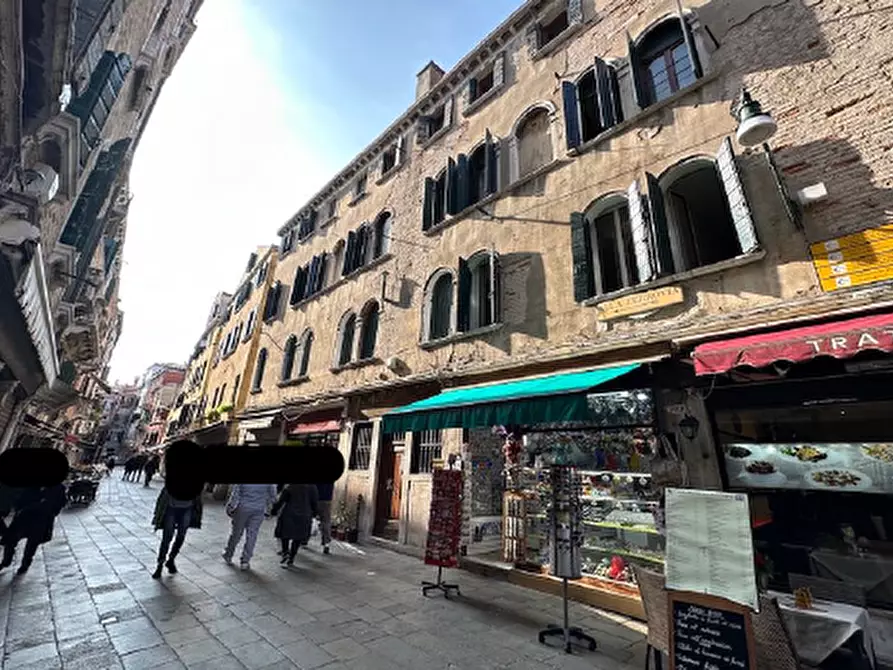 Immagine 2 di Appartamento in vendita  in sestriere san polo 1699 a Venezia