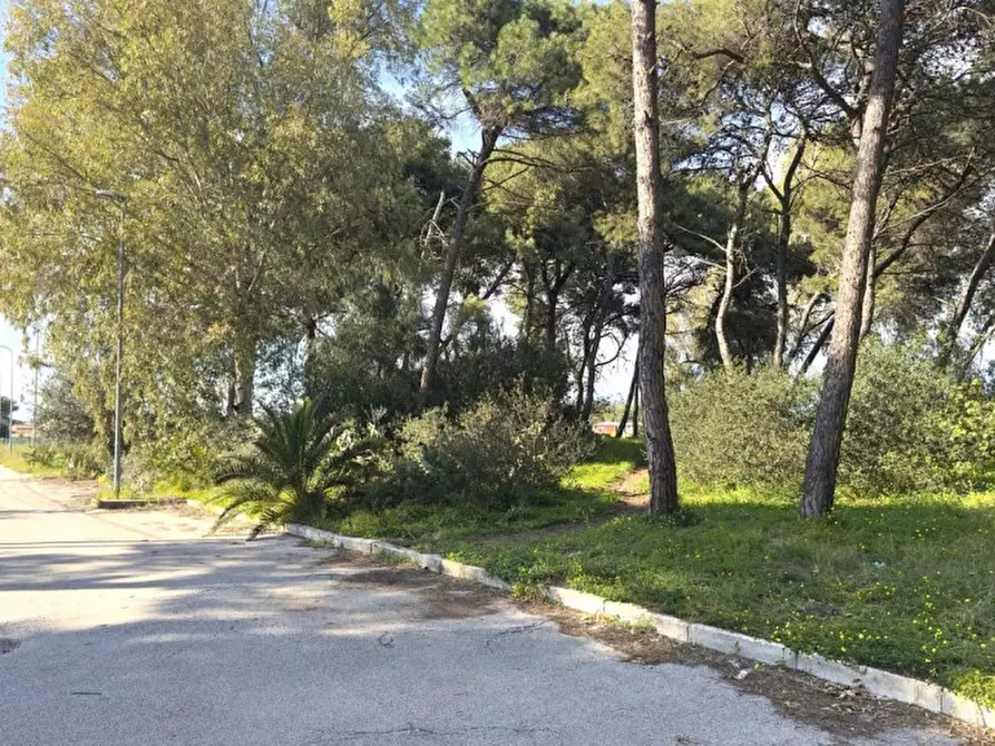 Immagine 1 di Terreno in vendita  in Via Calata Saraceno, 74123 Lido Azzurro TA, Italia a Taranto