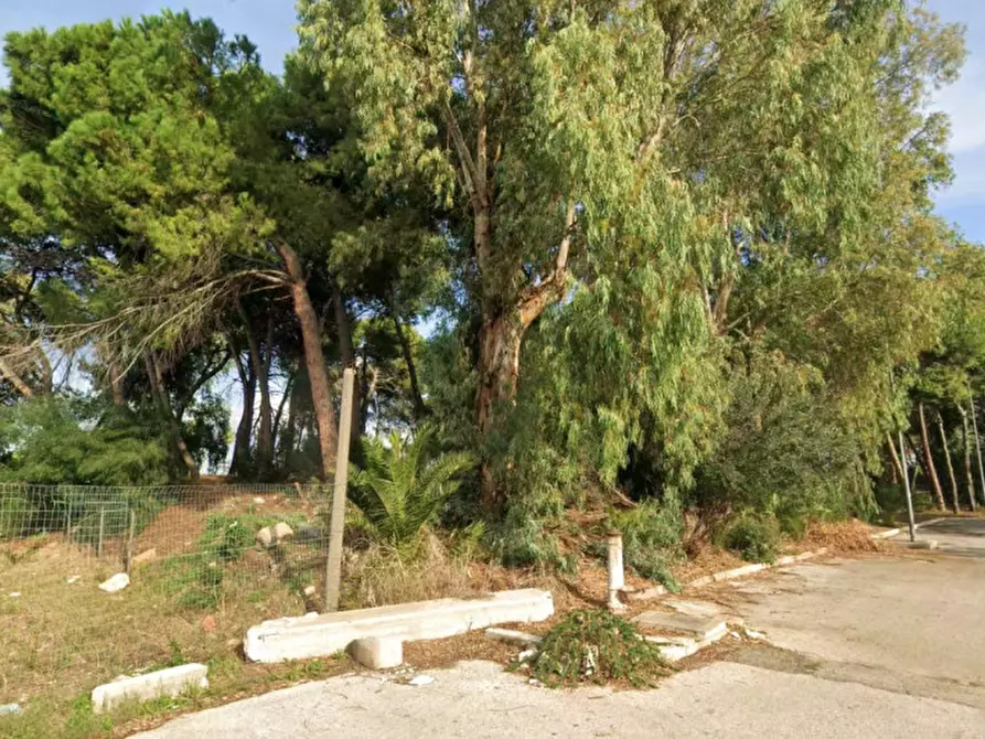 Immagine 4 di Terreno in vendita  in Via Calata Saraceno, 74123 Lido Azzurro TA, Italia a Taranto