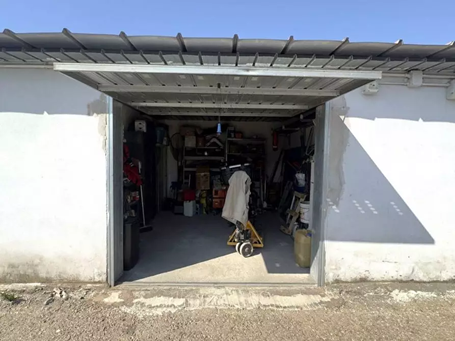 Immagine 1 di Posto auto in vendita  in Via Metaponto, 158, 74123 Taranto TA, Italia a Taranto