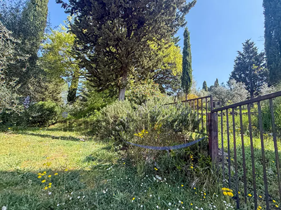 Immagine 8 di Villa in vendita  in Tregozzano a Arezzo