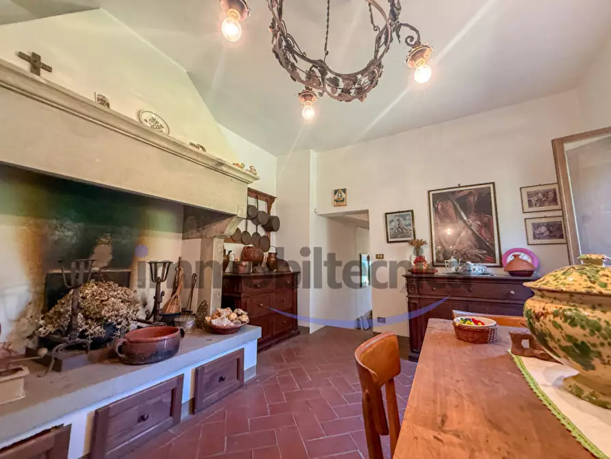 Immagine 17 di Villa in vendita  in Tregozzano a Arezzo