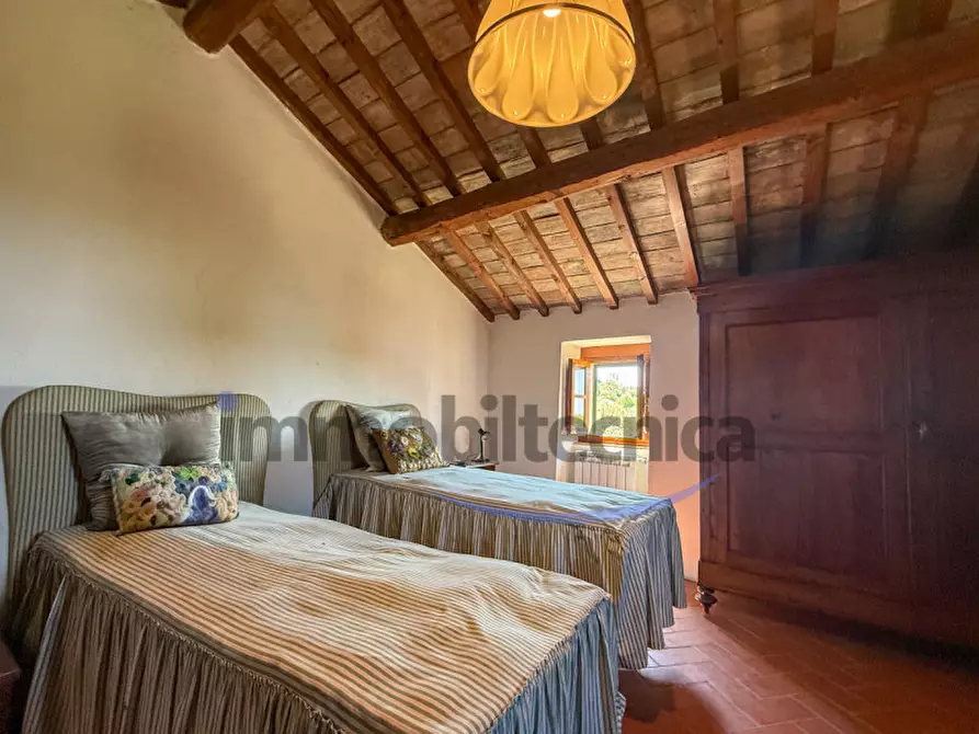 Immagine 26 di Villa in vendita  in Tregozzano a Arezzo