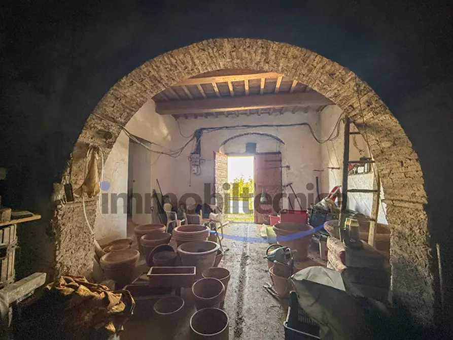 Immagine 32 di Villa in vendita  in Tregozzano a Arezzo