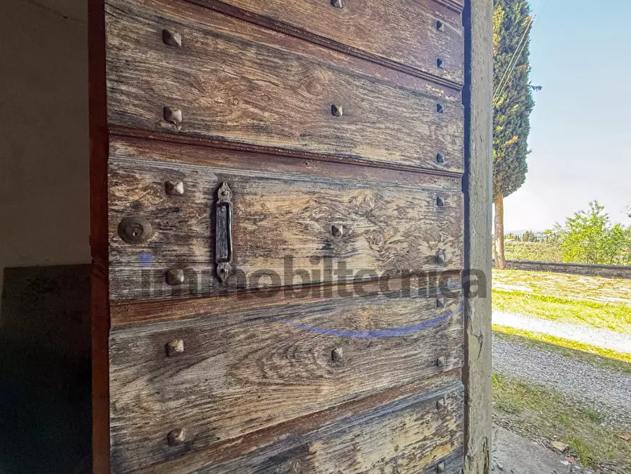 Immagine 33 di Villa in vendita  in Tregozzano a Arezzo