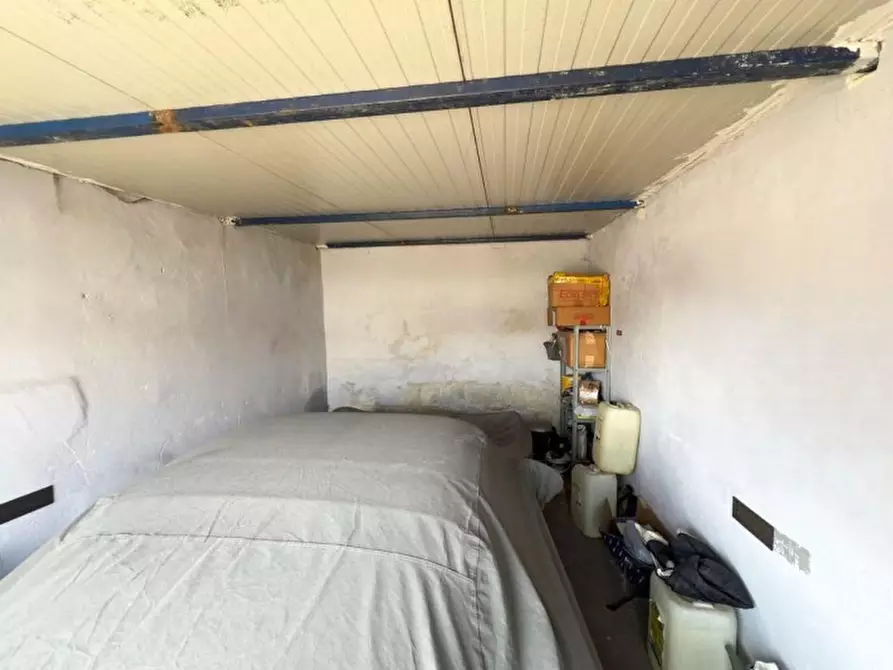 Immagine 2 di Posto auto in vendita  in Via Metaponto, 158, 74123 Taranto TA, Italia a Taranto
