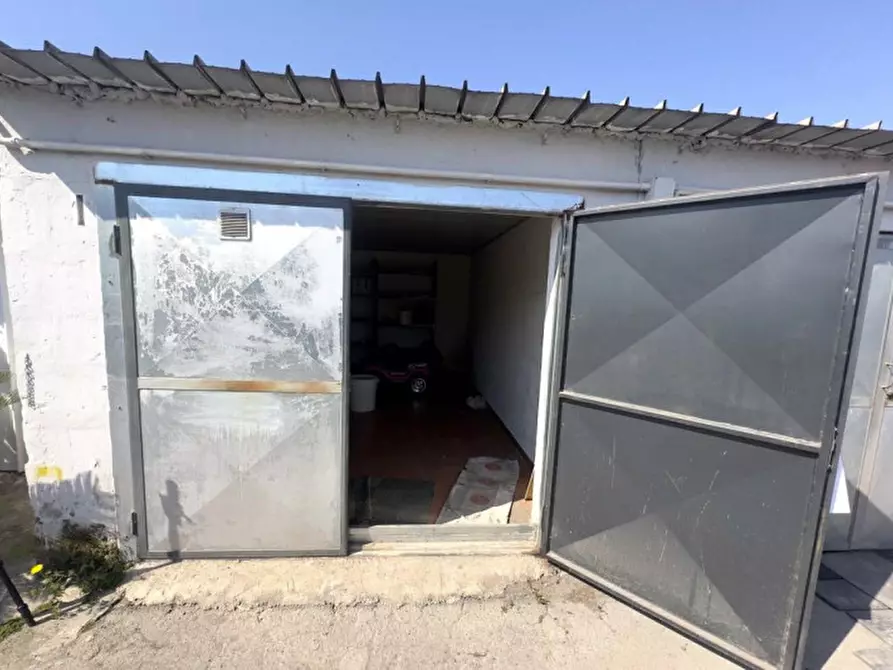 Immagine 1 di Posto auto in vendita  in Via Metaponto, 158, 74123 Taranto TA, Italia a Taranto