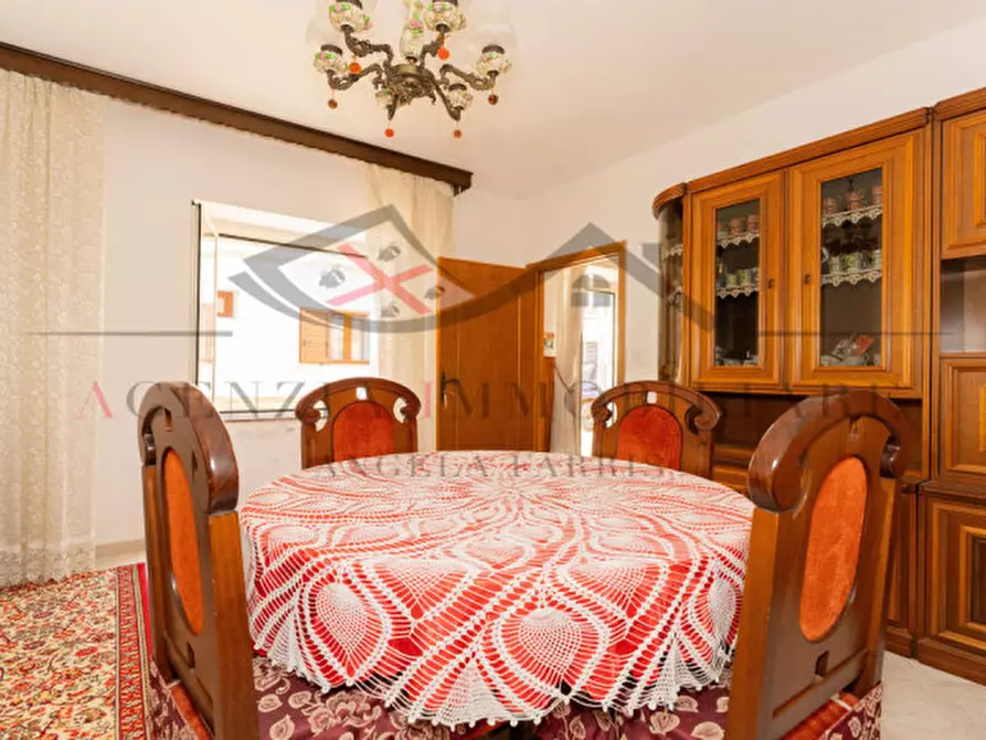 Immagine 11 di Villetta a schiera in vendita  in Via Sassari a Torpè