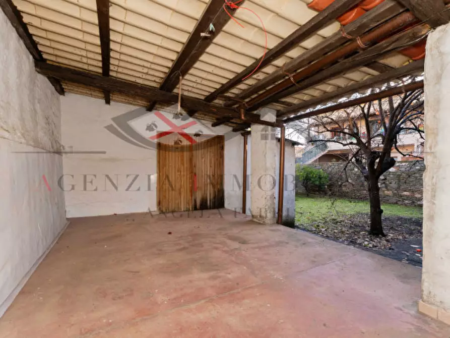 Immagine 40 di Villetta a schiera in vendita  in Via Sassari a Torpè