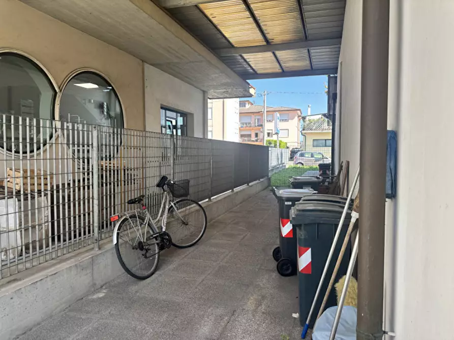 Immagine 16 di Attico in affitto  in VIA MONTE ROSA a Ponte San Nicolò