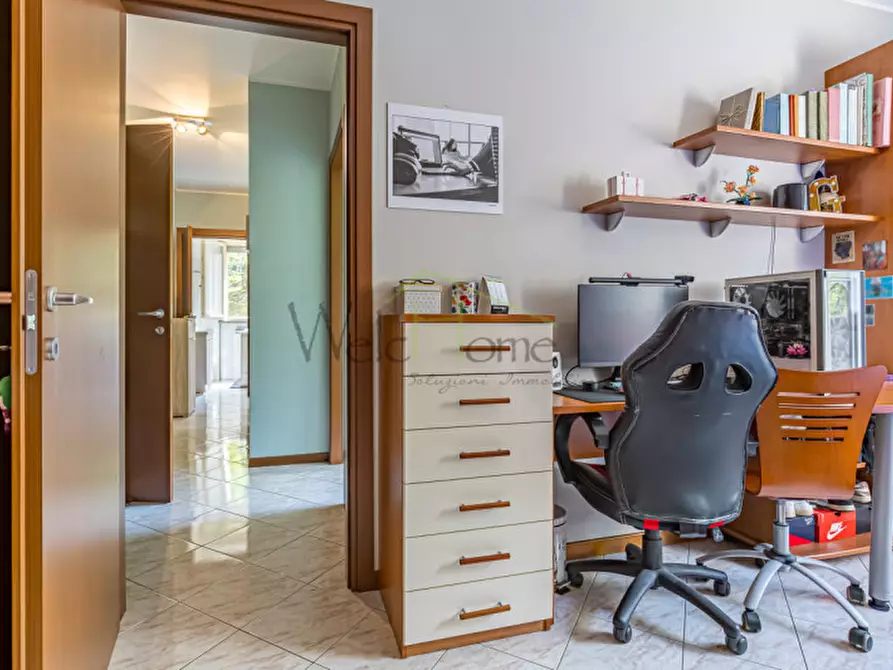 Immagine 17 di Appartamento in vendita  in Via Grigna a Tavernerio
