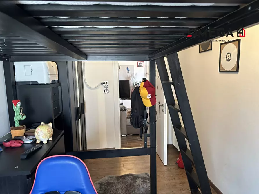 Immagine 17 di Appartamento in vendita  in Via delle Campanelle, 74 a Trieste