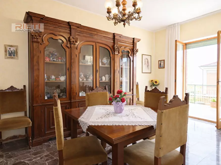 Immagine 4 di Appartamento in vendita  in Viale Duprè Theseider a Rieti